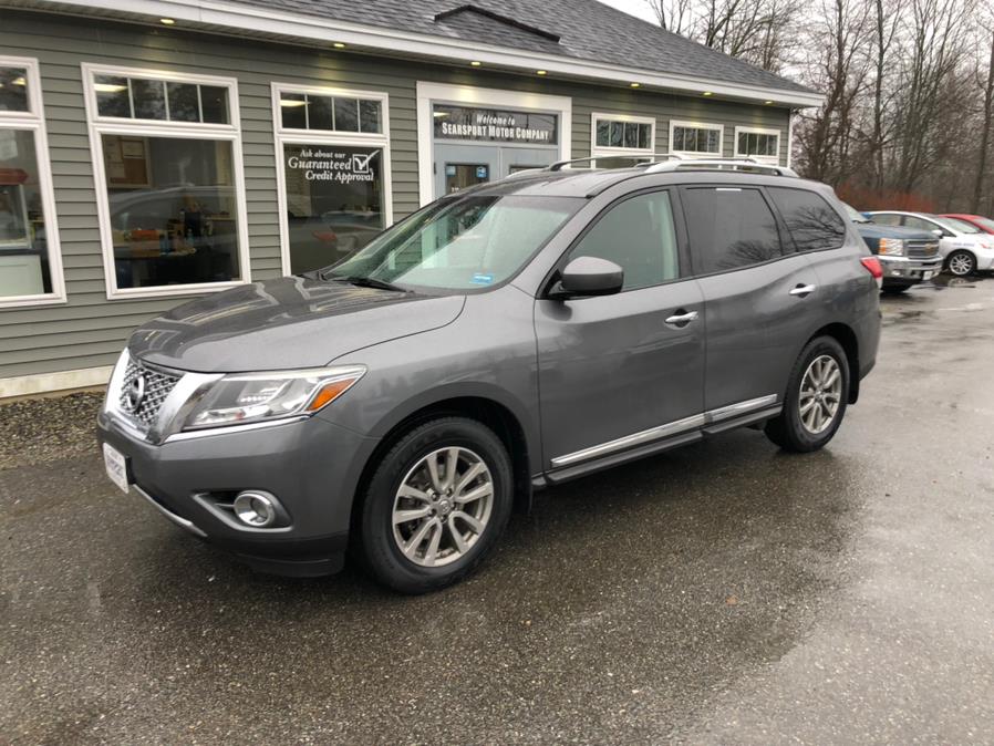 Used Nissan Pathfinder 4WD 4dr S 2015 | Searsport Motor Company. Searsport, Maine