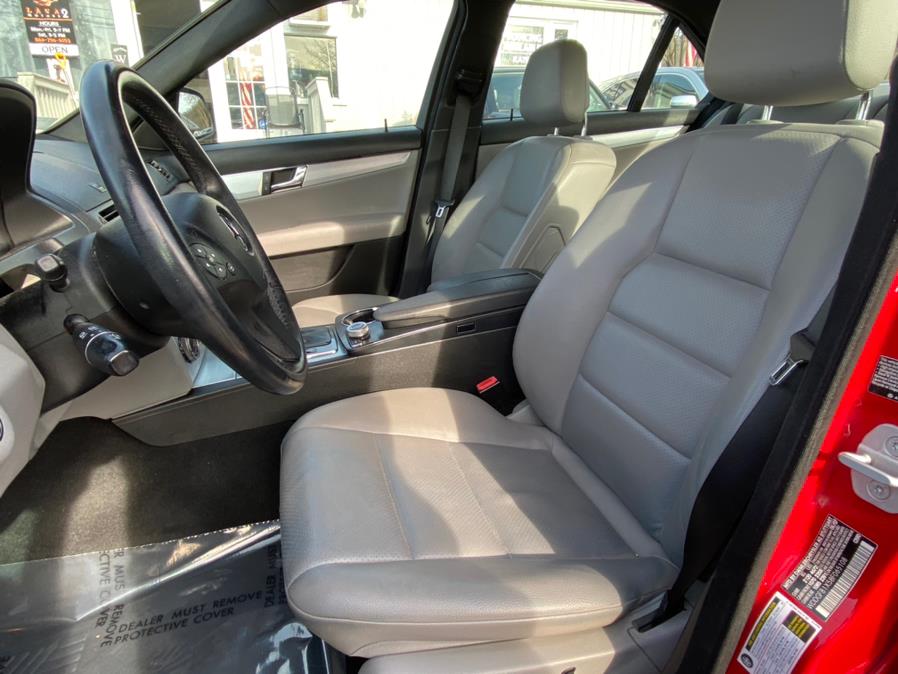 Used Mercedes-Benz C-Class 4dr Sdn 3.0L Luxury 4MATIC 2008 | Lava Motors 2 Inc. Canton, Connecticut Used Mercedes-Benz C-Class 4dr Sdn 3.0L Luxury 4MATIC 2008 | Lava Motors 2 Inc. Canton, Connecticut