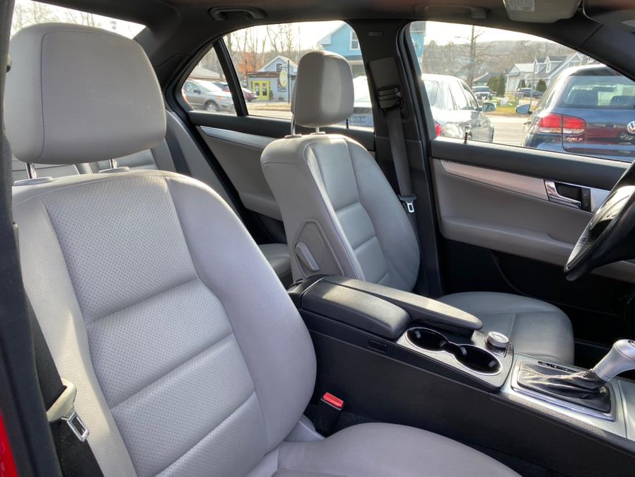 Used Mercedes-Benz C-Class 4dr Sdn 3.0L Luxury 4MATIC 2008 | Lava Motors 2 Inc. Canton, Connecticut Used Mercedes-Benz C-Class 4dr Sdn 3.0L Luxury 4MATIC 2008 | Lava Motors 2 Inc. Canton, Connecticut
