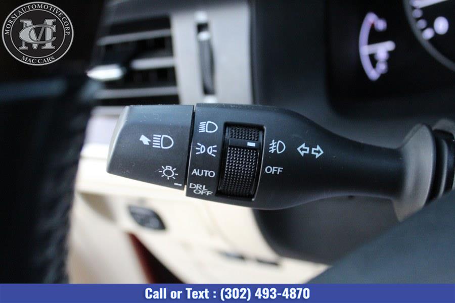 Used Lexus ES 350 4dr Sdn 2015 | Morsi Automotive Corp. New Castle, Delaware Used Lexus ES 350 4dr Sdn 2015 | Morsi Automotive Corp. New Castle, Delaware