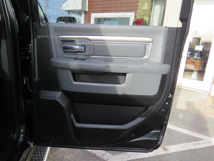 Used Ram Ram Pickup 1500 Big Horn 4x4 4dr Crew Cab 5.5 ft. SB Pickup 2015 | Lake City Exports Inc. Auburn, Maine Used Ram Ram Pickup 1500 Big Horn 4x4 4dr Crew Cab 5.5 ft. SB Pickup 2015 | Lake City Exports Inc. Auburn, Maine