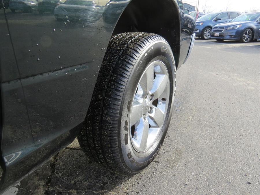 Used Ram Ram Pickup 1500 Big Horn 4x4 4dr Crew Cab 5.5 ft. SB Pickup 2015 | Lake City Exports Inc. Auburn, Maine Used Ram Ram Pickup 1500 Big Horn 4x4 4dr Crew Cab 5.5 ft. SB Pickup 2015 | Lake City Exports Inc. Auburn, Maine