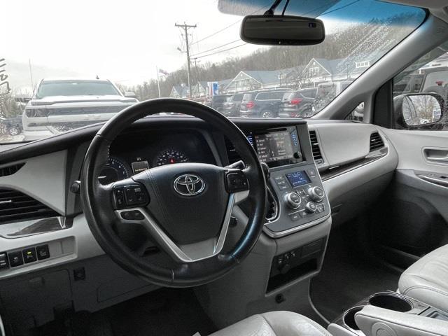 Used Toyota Sienna XLE 2016 | Blasius Federal Road. Brookfield, Connecticut Used Toyota Sienna XLE 2016 | Blasius Federal Road. Brookfield, Connecticut