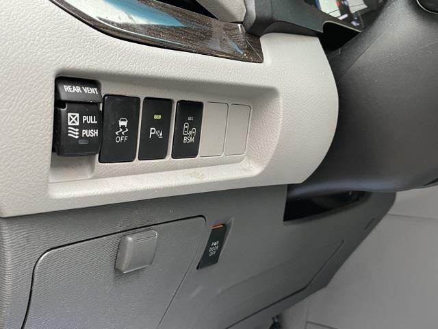 Used Toyota Sienna XLE 2016 | Blasius Federal Road. Brookfield, Connecticut Used Toyota Sienna XLE 2016 | Blasius Federal Road. Brookfield, Connecticut