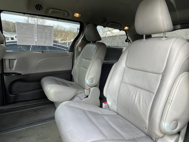 Used Toyota Sienna XLE 2016 | Blasius Federal Road. Brookfield, Connecticut Used Toyota Sienna XLE 2016 | Blasius Federal Road. Brookfield, Connecticut