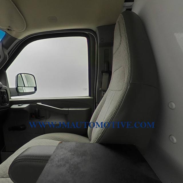 2016 Chevrolet Express RWD 2500 135, available for sale in Naugatuck, Connecticut | J&M Automotive Sls&Svc LLC. Naugatuck, Connecticut 2016 Chevrolet Express RWD 2500 135, available for sale in Naugatuck, Connecticut | J&M Automotive Sls&Svc LLC. Naugatuck, Connecticut