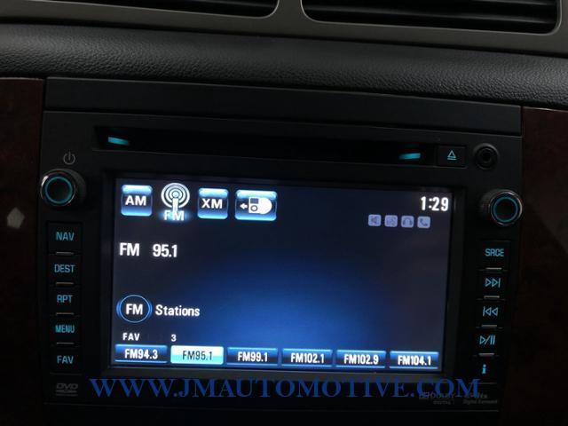 2013 Chevrolet Suburban 4WD 4dr 1500 LT, available for sale in Naugatuck, Connecticut | J&M Automotive Sls&Svc LLC. Naugatuck, Connecticut 2013 Chevrolet Suburban 4WD 4dr 1500 LT, available for sale in Naugatuck, Connecticut | J&M Automotive Sls&Svc LLC. Naugatuck, Connecticut