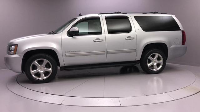 2013 Chevrolet Suburban 4WD 4dr 1500 LT, available for sale in Naugatuck, Connecticut | J&M Automotive Sls&Svc LLC. Naugatuck, Connecticut 2013 Chevrolet Suburban 4WD 4dr 1500 LT, available for sale in Naugatuck, Connecticut | J&M Automotive Sls&Svc LLC. Naugatuck, Connecticut