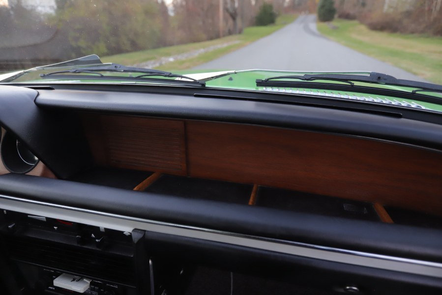 1972 BMW 3.0CS 3.0, available for sale in North Salem, New York | Meccanic Shop North Inc. North Salem, New York 1972 BMW 3.0CS 3.0, available for sale in North Salem, New York | Meccanic Shop North Inc. North Salem, New York