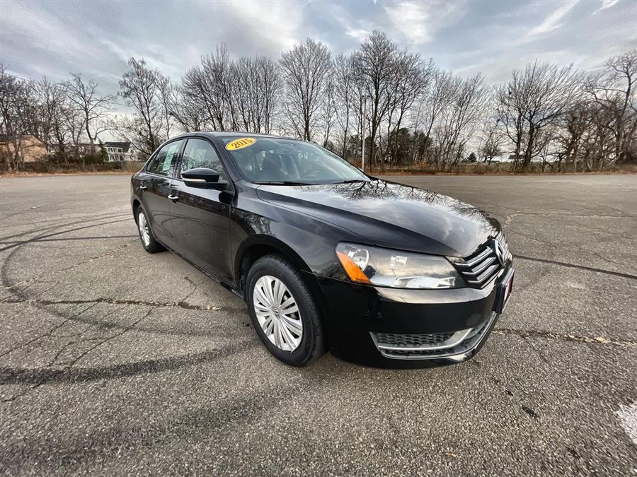 2015 Volkswagen Passat 4dr Sdn 1.8T Auto Wolfsburg Ed PZEV *Ltd Avail*, available for sale in Stratford, Connecticut | Wiz Leasing Inc. Stratford, Connecticut