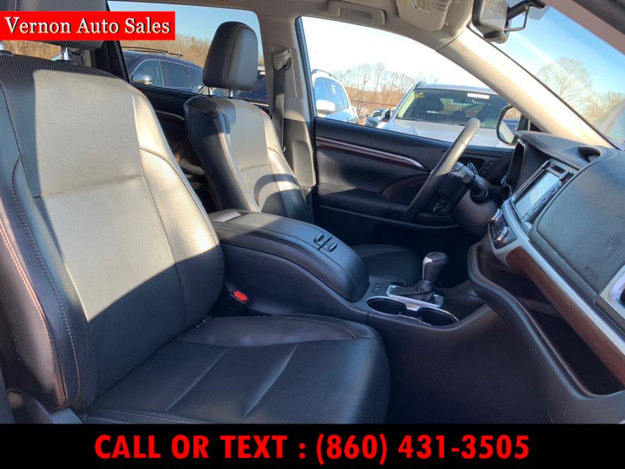 2015 Toyota Highlander AWD 4dr V6 Limited (Natl), available for sale in Manchester, Connecticut | Vernon Auto Sale & Service. Manchester, Connecticut 2015 Toyota Highlander AWD 4dr V6 Limited (Natl), available for sale in Manchester, Connecticut | Vernon Auto Sale & Service. Manchester, Connecticut