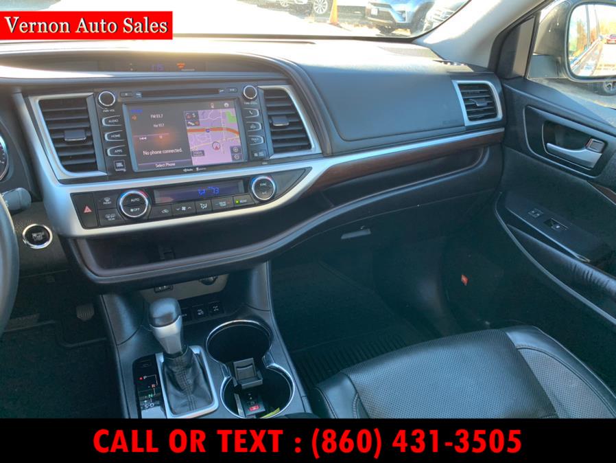 2015 Toyota Highlander AWD 4dr V6 Limited (Natl), available for sale in Manchester, Connecticut | Vernon Auto Sale & Service. Manchester, Connecticut 2015 Toyota Highlander AWD 4dr V6 Limited (Natl), available for sale in Manchester, Connecticut | Vernon Auto Sale & Service. Manchester, Connecticut