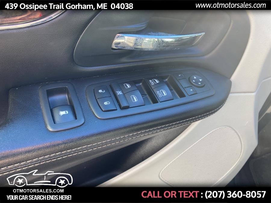 Used Chrysler Town & Country 4dr Wgn Touring 2013 | Ossipee Trail Motor Sales. Gorham, Maine Used Chrysler Town & Country 4dr Wgn Touring 2013 | Ossipee Trail Motor Sales. Gorham, Maine