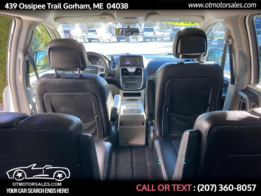 Used Chrysler Town & Country 4dr Wgn Touring 2013 | Ossipee Trail Motor Sales. Gorham, Maine Used Chrysler Town & Country 4dr Wgn Touring 2013 | Ossipee Trail Motor Sales. Gorham, Maine
