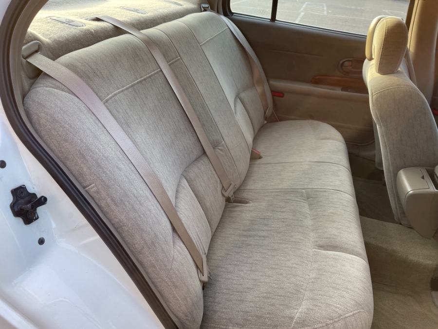 Used Buick LeSabre 4dr Sdn Custom 2003 | Farmington Auto Park LLC. Plainville, Connecticut Used Buick LeSabre 4dr Sdn Custom 2003 | Farmington Auto Park LLC. Plainville, Connecticut