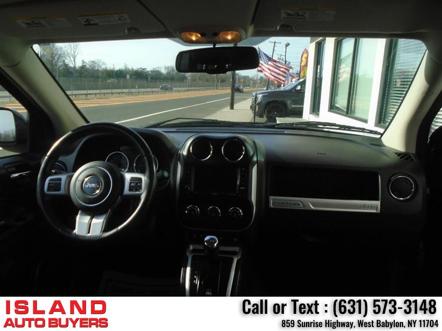 Used Jeep Compass Latitude 4x4 4dr SUV 2015 | Island Auto Buyers. West Babylon, New York Used Jeep Compass Latitude 4x4 4dr SUV 2015 | Island Auto Buyers. West Babylon, New York