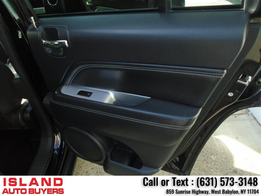 Used Jeep Compass Latitude 4x4 4dr SUV 2015 | Island Auto Buyers. West Babylon, New York Used Jeep Compass Latitude 4x4 4dr SUV 2015 | Island Auto Buyers. West Babylon, New York