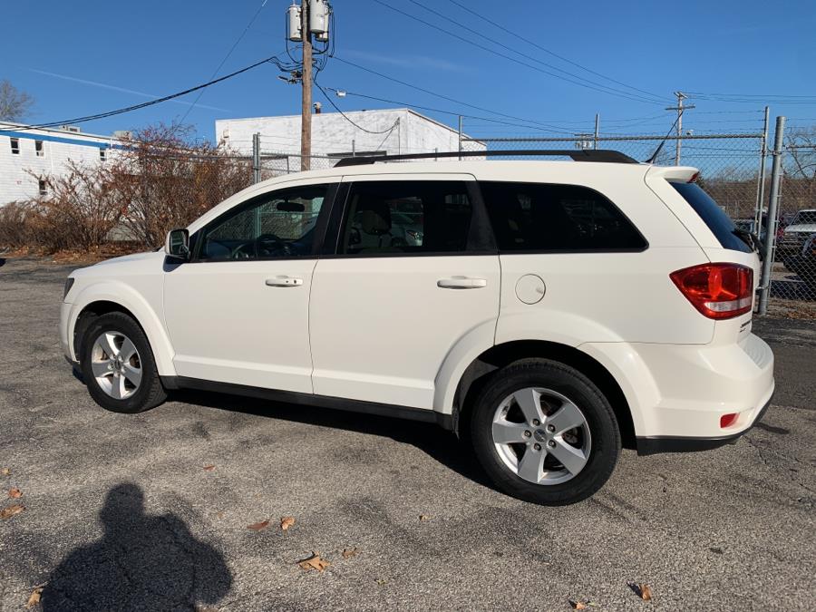 Used Dodge Journey AWD 4dr Mainstreet 2011 | Dealertown Auto Wholesalers. Milford, Connecticut Used Dodge Journey AWD 4dr Mainstreet 2011 | Dealertown Auto Wholesalers. Milford, Connecticut