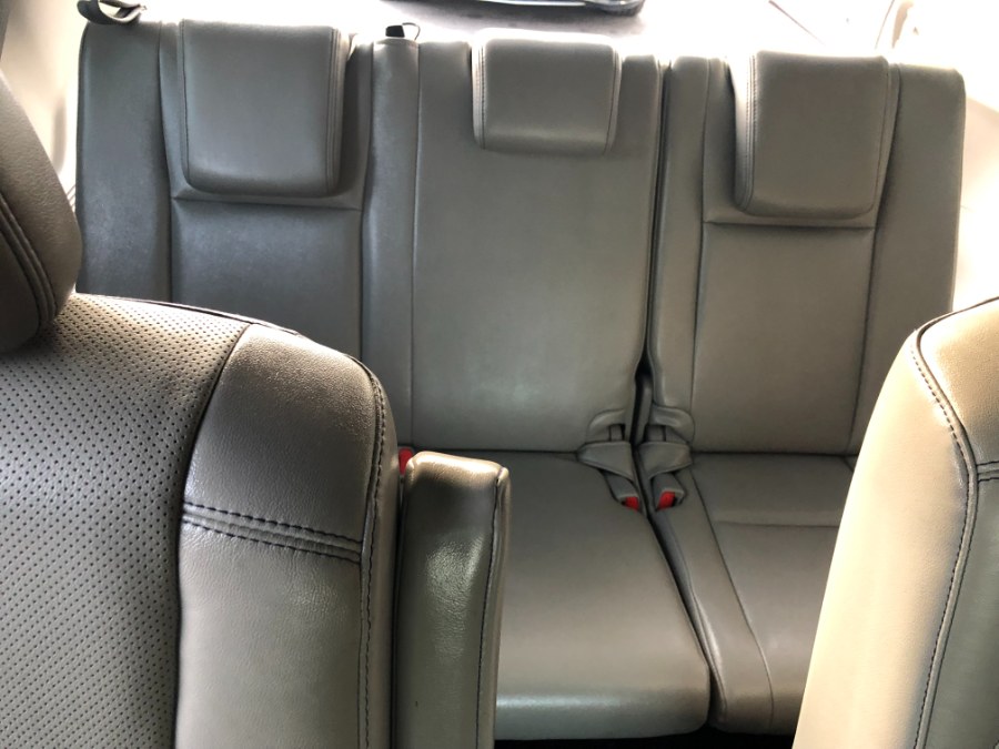 Used Toyota Highlander AWD 4dr V6 Limited (Natl) 2014 | Bristol Auto Center LLC. Bristol, Connecticut Used Toyota Highlander AWD 4dr V6 Limited (Natl) 2014 | Bristol Auto Center LLC. Bristol, Connecticut