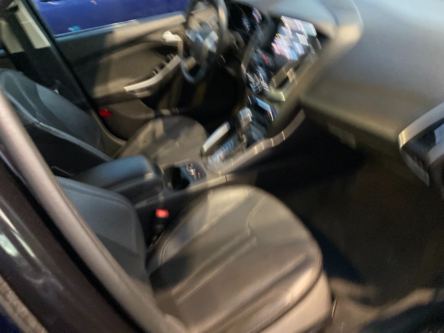 Used Ford Focus 4dr Sdn Titanium 2013 | Middle Village Motors . Middle Village, New York Used Ford Focus 4dr Sdn Titanium 2013 | Middle Village Motors . Middle Village, New York