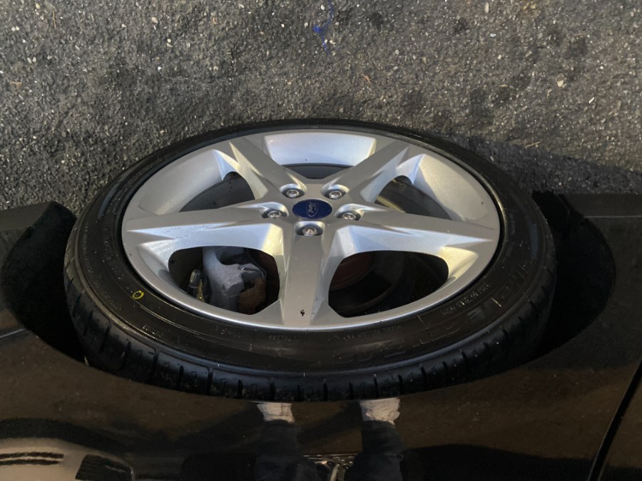 Used Ford Focus 4dr Sdn Titanium 2013 | Middle Village Motors . Middle Village, New York Used Ford Focus 4dr Sdn Titanium 2013 | Middle Village Motors . Middle Village, New York