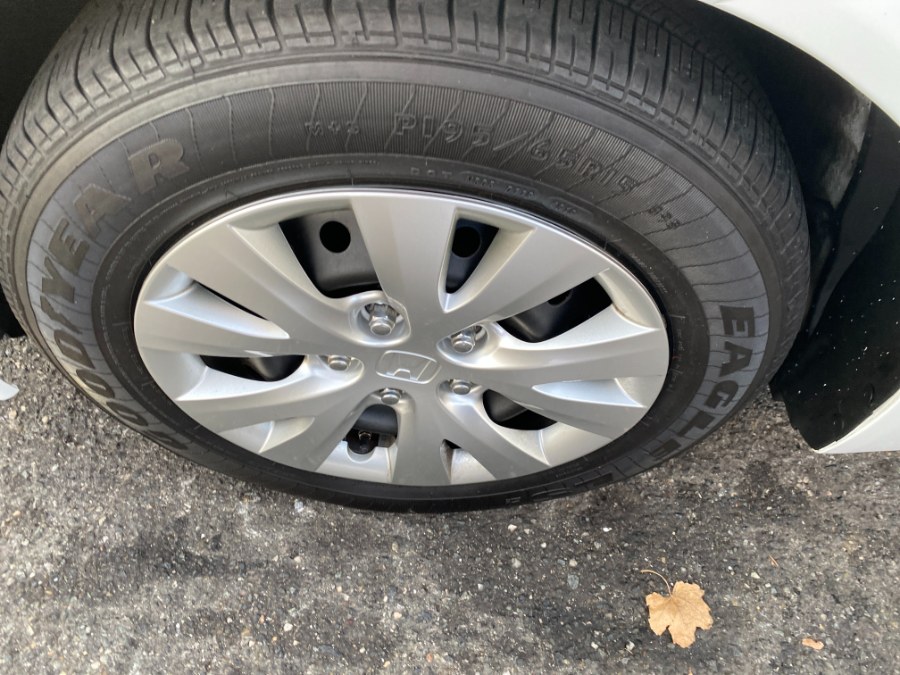 2012 Honda Civic Sdn 4dr Auto LX, available for sale in Middle Village, New York | Middle Village Motors . Middle Village, New York 2012 Honda Civic Sdn 4dr Auto LX, available for sale in Middle Village, New York | Middle Village Motors . Middle Village, New York