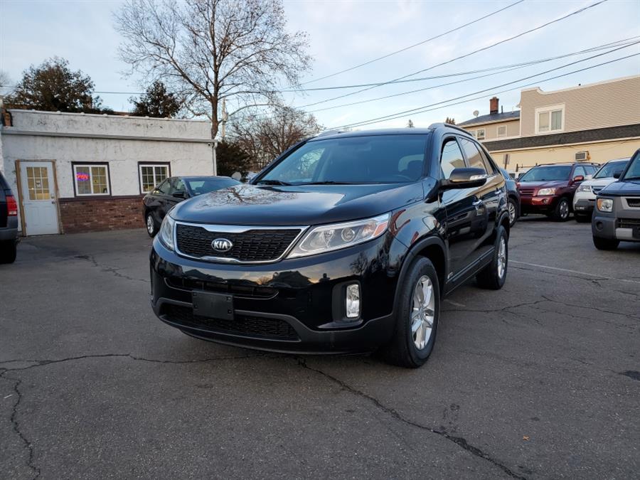 2015 Kia Sorento AWD 4dr V6 LX, available for sale in Springfield, Massachusetts | Absolute Motors Inc. Springfield, Massachusetts