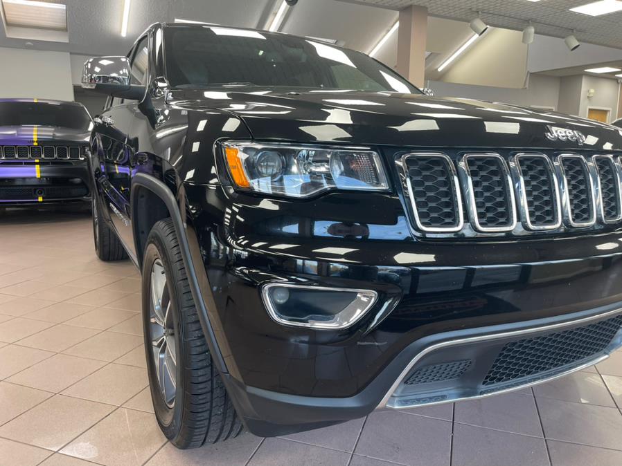 Used Jeep Grand Cherokee Limited 4x4 2020 | Power Motors East. Massapequa Park, New York Used Jeep Grand Cherokee Limited 4x4 2020 | Power Motors East. Massapequa Park, New York