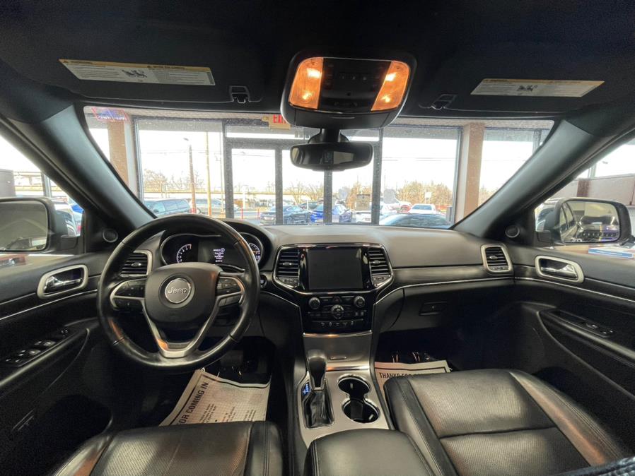 Used Jeep Grand Cherokee Limited 4x4 2020 | Power Motors East. Massapequa Park, New York Used Jeep Grand Cherokee Limited 4x4 2020 | Power Motors East. Massapequa Park, New York