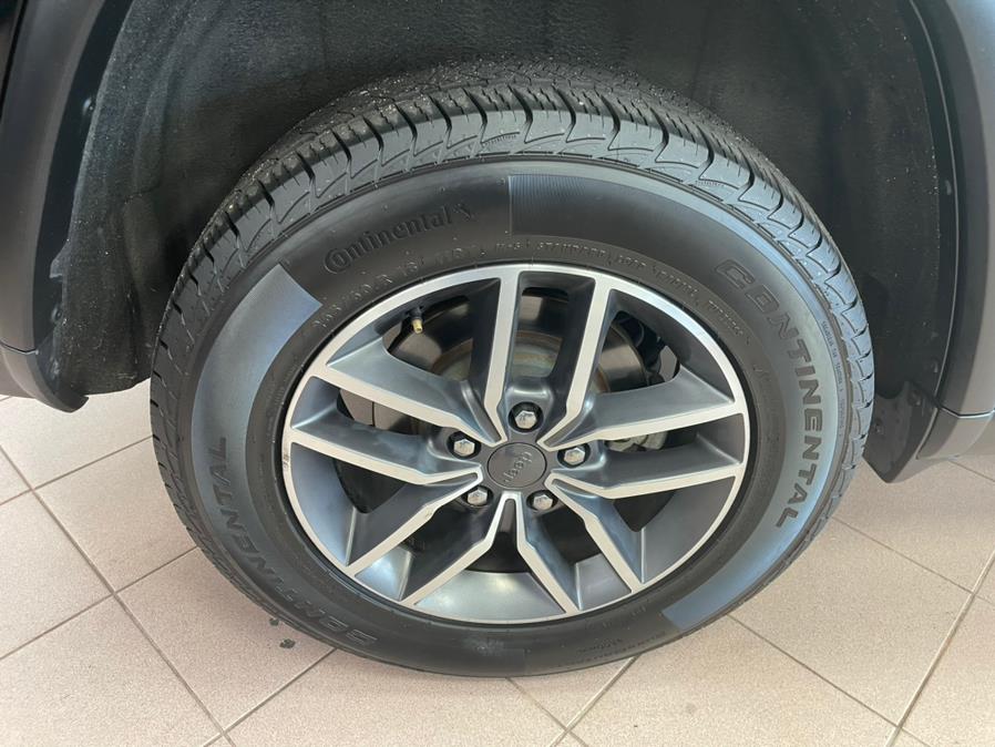 Used Jeep Grand Cherokee Limited 4x4 2020 | Power Motors East. Massapequa Park, New York Used Jeep Grand Cherokee Limited 4x4 2020 | Power Motors East. Massapequa Park, New York