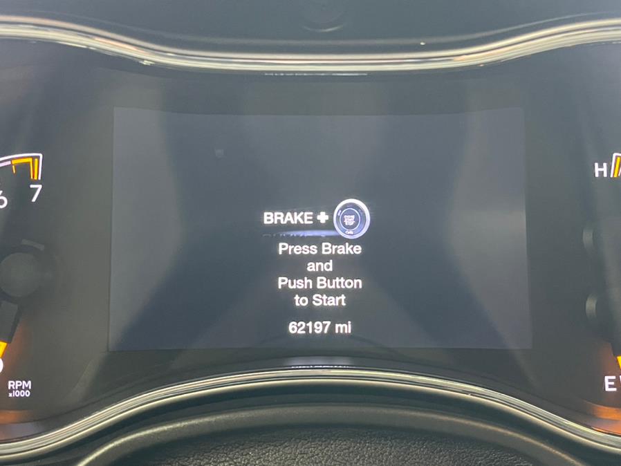 Used Jeep Grand Cherokee Limited 4x4 2020 | Power Motors East. Massapequa Park, New York Used Jeep Grand Cherokee Limited 4x4 2020 | Power Motors East. Massapequa Park, New York