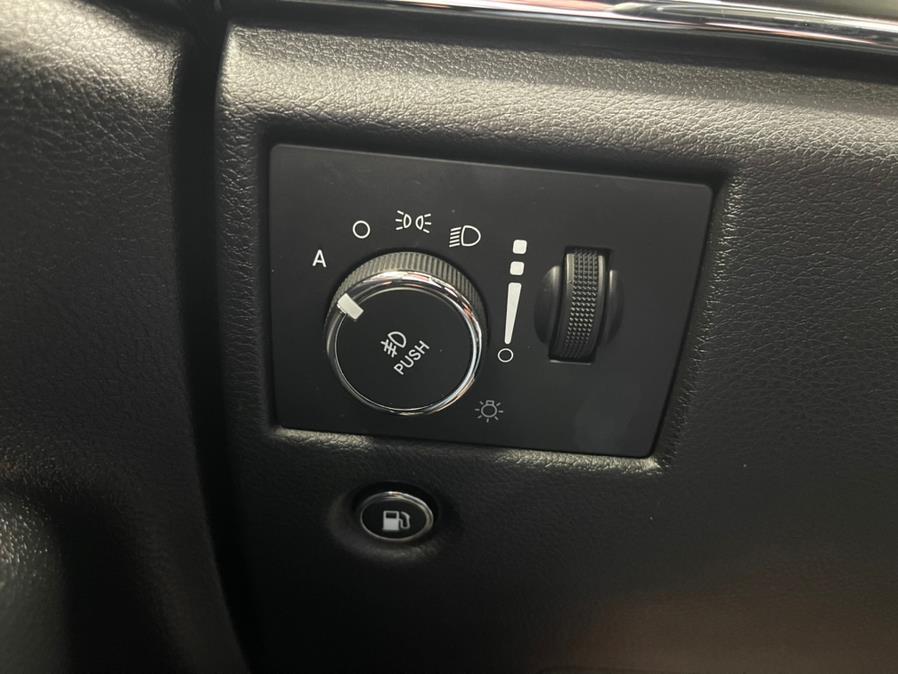 Used Jeep Grand Cherokee Limited 4x4 2020 | Power Motors East. Massapequa Park, New York Used Jeep Grand Cherokee Limited 4x4 2020 | Power Motors East. Massapequa Park, New York