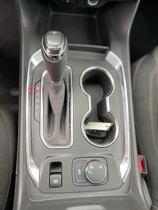 2019 Chevrolet Traverse AWD 4dr LT Cloth w/1LT, available for sale in Irvington , New Jersey | Auto Haus of Irvington Corp. Irvington , New Jersey 2019 Chevrolet Traverse AWD 4dr LT Cloth w/1LT, available for sale in Irvington , New Jersey | Auto Haus of Irvington Corp. Irvington , New Jersey