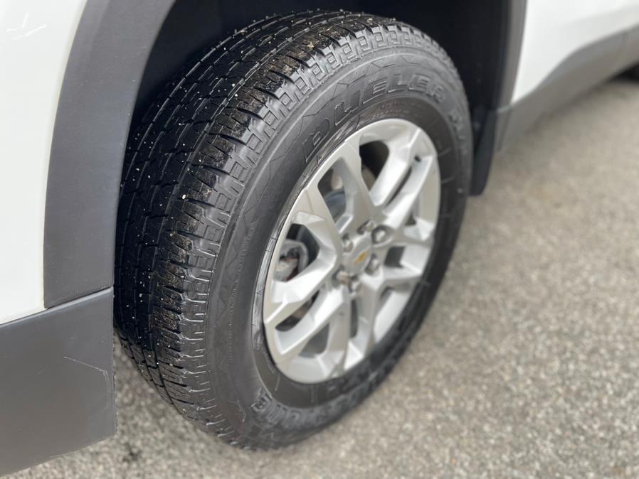 2019 Chevrolet Traverse AWD 4dr LT Cloth w/1LT, available for sale in Irvington , New Jersey | Auto Haus of Irvington Corp. Irvington , New Jersey 2019 Chevrolet Traverse AWD 4dr LT Cloth w/1LT, available for sale in Irvington , New Jersey | Auto Haus of Irvington Corp. Irvington , New Jersey