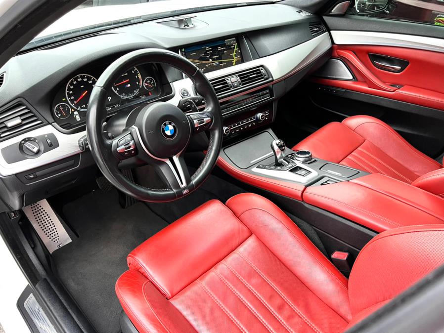 Used BMW M5 4dr Sdn Competition 2015 | Easy Credit of Jersey. Little Ferry, New Jersey