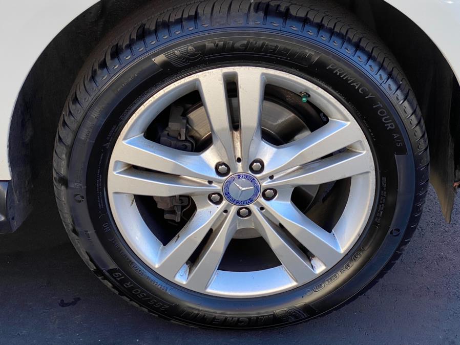Used Mercedes-Benz M-Class 4MATIC 4dr ML350 BlueTEC 2012 | Lava Motors 2 Inc. Canton, Connecticut Used Mercedes-Benz M-Class 4MATIC 4dr ML350 BlueTEC 2012 | Lava Motors 2 Inc. Canton, Connecticut