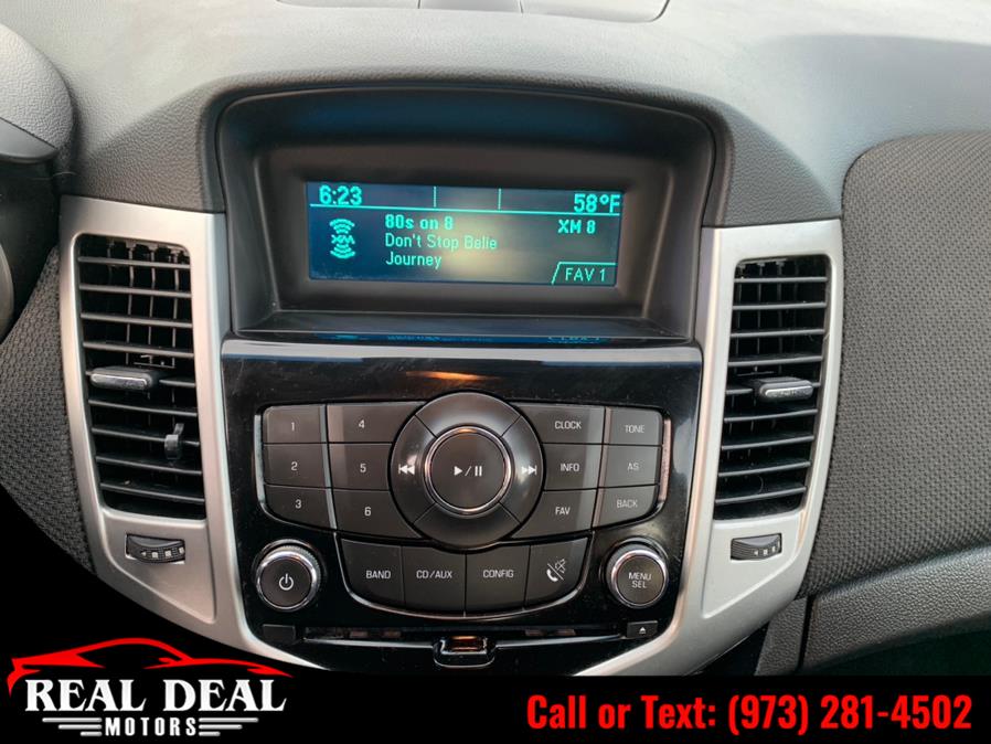 Used Chevrolet Cruze 4dr Sdn Auto 1LT 2014 | Real Deal Motors. Lodi, New Jersey Used Chevrolet Cruze 4dr Sdn Auto 1LT 2014 | Real Deal Motors. Lodi, New Jersey
