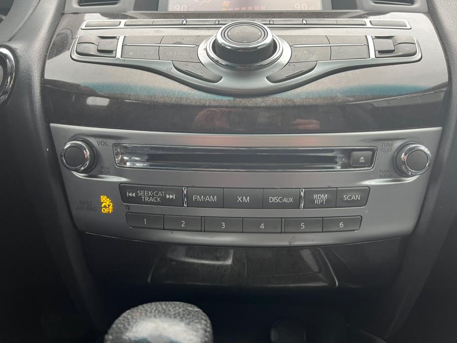 2013 Infiniti JX35 LOW MILES!, available for sale in Elmont, New York | Sunrise of Elmont. Elmont, New York 2013 Infiniti JX35 LOW MILES!, available for sale in Elmont, New York | Sunrise of Elmont. Elmont, New York