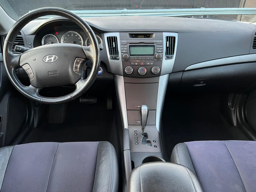 Used Hyundai Sonata 4dr Sdn V6 Auto SE 2009 | Main Auto of Berlin. Berlin, Connecticut Used Hyundai Sonata 4dr Sdn V6 Auto SE 2009 | Main Auto of Berlin. Berlin, Connecticut