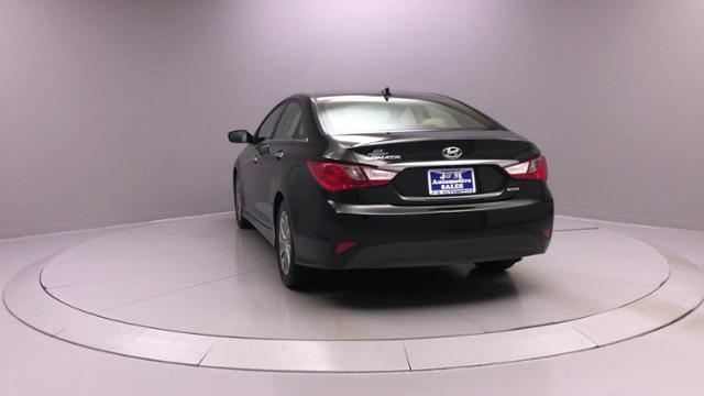 2014 Hyundai Sonata 4dr Sdn 2.4L Auto Limited, available for sale in Naugatuck, Connecticut | J&M Automotive Sls&Svc LLC. Naugatuck, Connecticut 2014 Hyundai Sonata 4dr Sdn 2.4L Auto Limited, available for sale in Naugatuck, Connecticut | J&M Automotive Sls&Svc LLC. Naugatuck, Connecticut