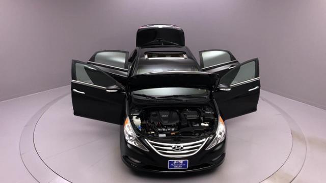 2014 Hyundai Sonata 4dr Sdn 2.4L Auto Limited, available for sale in Naugatuck, Connecticut | J&M Automotive Sls&Svc LLC. Naugatuck, Connecticut 2014 Hyundai Sonata 4dr Sdn 2.4L Auto Limited, available for sale in Naugatuck, Connecticut | J&M Automotive Sls&Svc LLC. Naugatuck, Connecticut