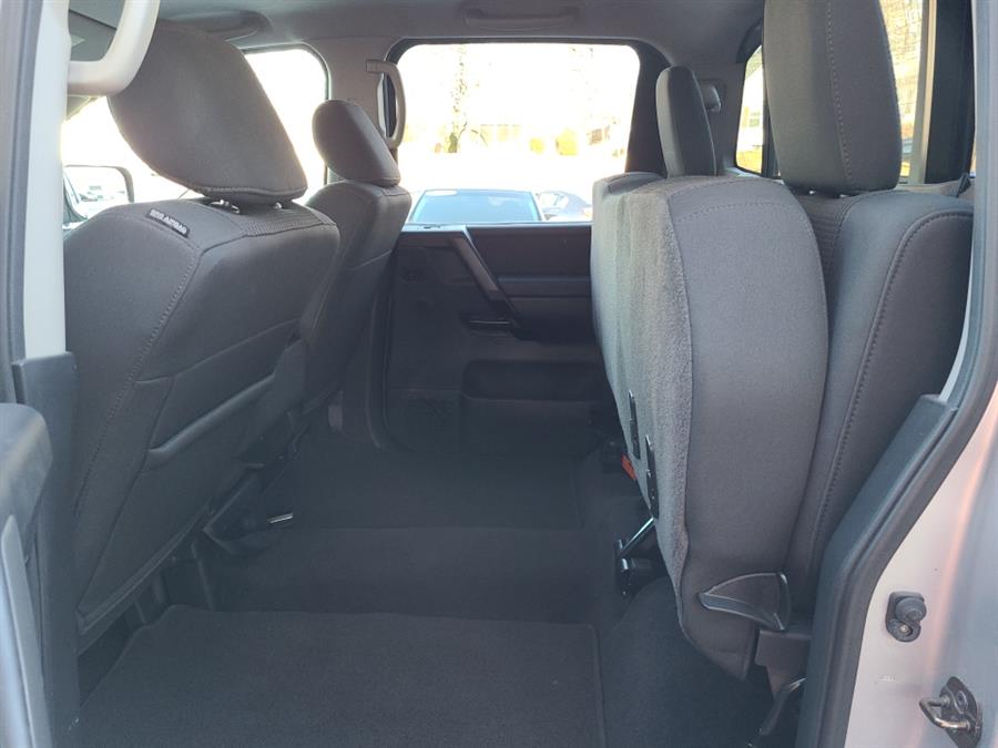 2012 Nissan Titan 4WD Crew Cab SV, available for sale in Waterbury, Connecticut | National Auto Brokers, Inc.. Waterbury, Connecticut 2012 Nissan Titan 4WD Crew Cab SV, available for sale in Waterbury, Connecticut | National Auto Brokers, Inc.. Waterbury, Connecticut