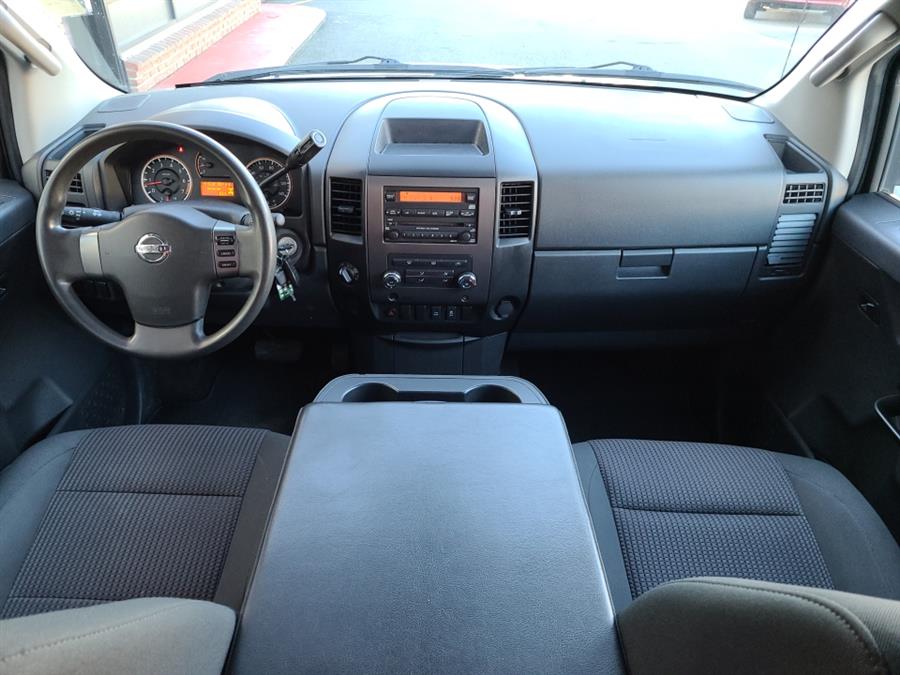 2012 Nissan Titan 4WD Crew Cab SV, available for sale in Waterbury, Connecticut | National Auto Brokers, Inc.. Waterbury, Connecticut 2012 Nissan Titan 4WD Crew Cab SV, available for sale in Waterbury, Connecticut | National Auto Brokers, Inc.. Waterbury, Connecticut