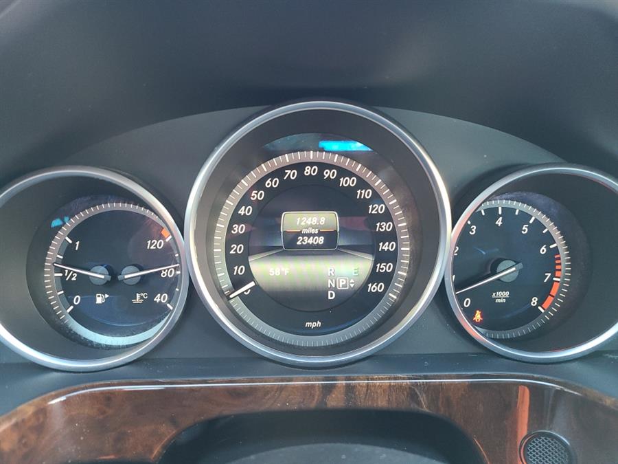 2014 Mercedes-Benz E-Class 4dr Sdn E350 Luxury 4MATIC, available for sale in Waterbury, Connecticut | National Auto Brokers, Inc.. Waterbury, Connecticut 2014 Mercedes-Benz E-Class 4dr Sdn E350 Luxury 4MATIC, available for sale in Waterbury, Connecticut | National Auto Brokers, Inc.. Waterbury, Connecticut