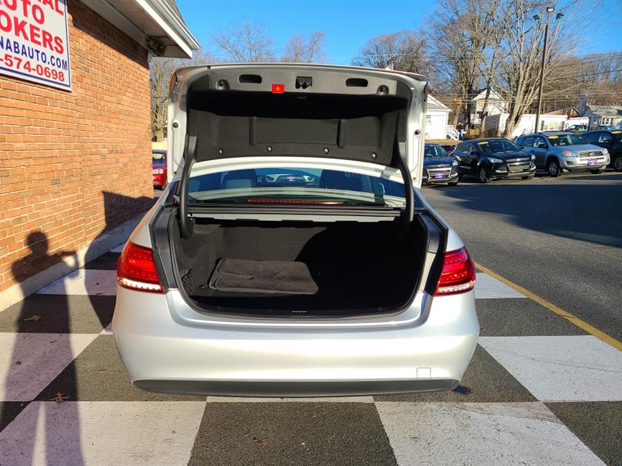 2014 Mercedes-Benz E-Class 4dr Sdn E350 Luxury 4MATIC, available for sale in Waterbury, Connecticut | National Auto Brokers, Inc.. Waterbury, Connecticut 2014 Mercedes-Benz E-Class 4dr Sdn E350 Luxury 4MATIC, available for sale in Waterbury, Connecticut | National Auto Brokers, Inc.. Waterbury, Connecticut