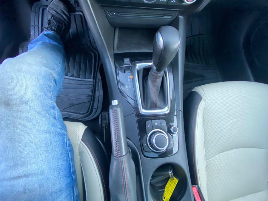 Used Mazda Mazda3 5dr HB Auto s Grand Touring 2015 | VEB Auto Sales. Hartford, Connecticut Used Mazda Mazda3 5dr HB Auto s Grand Touring 2015 | VEB Auto Sales. Hartford, Connecticut