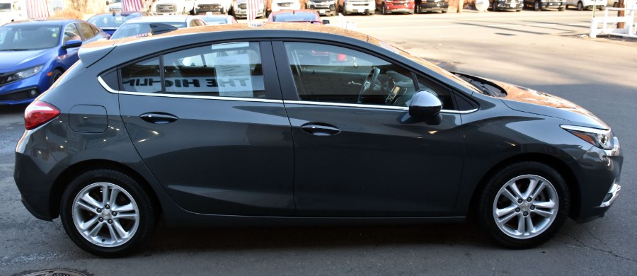 Used Chevrolet Cruze 4dr HB 1.4L LT w/1SD 2017 | Highline Car Connection. Waterbury, Connecticut Used Chevrolet Cruze 4dr HB 1.4L LT w/1SD 2017 | Highline Car Connection. Waterbury, Connecticut
