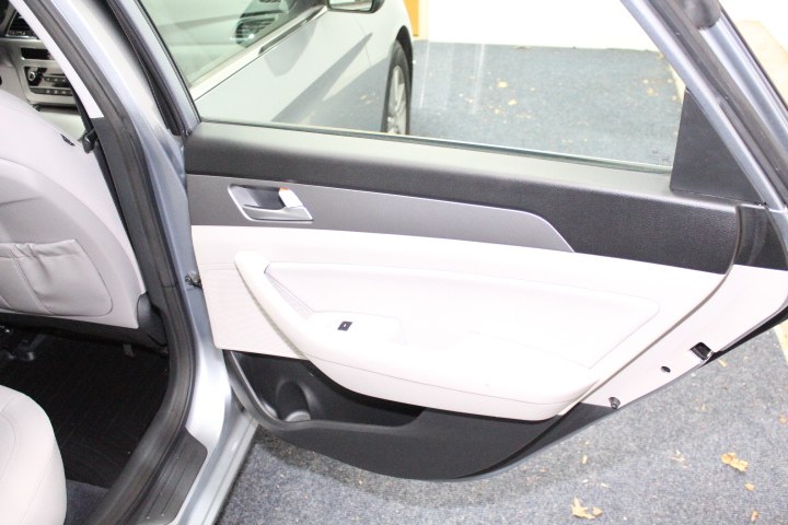 Used Hyundai Sonata 4dr Sdn 1.6T Eco 2015 | New England Auto Sales LLC. Plainville, Connecticut Used Hyundai Sonata 4dr Sdn 1.6T Eco 2015 | New England Auto Sales LLC. Plainville, Connecticut