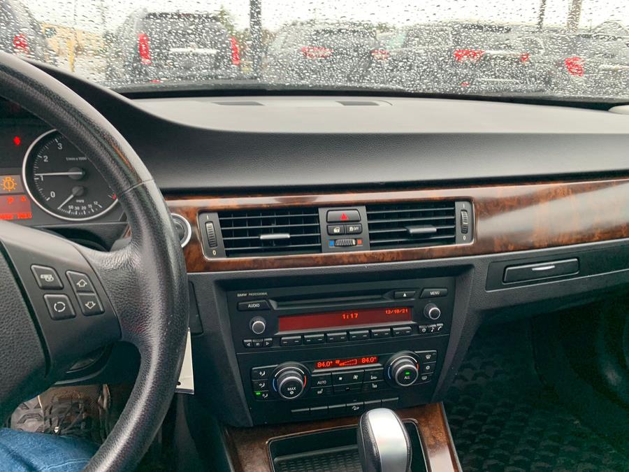 Used BMW 3 Series 4dr Sdn 328i xDrive AWD SULEV South Africa 2011 | J & A Auto Center. Raynham, Massachusetts Used BMW 3 Series 4dr Sdn 328i xDrive AWD SULEV South Africa 2011 | J & A Auto Center. Raynham, Massachusetts