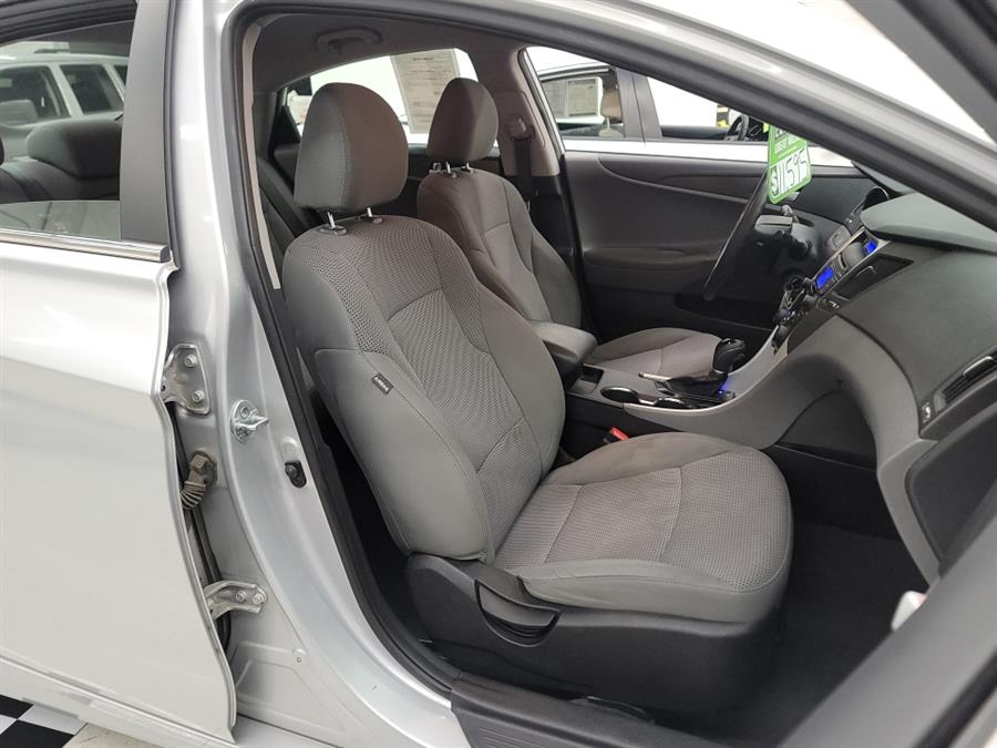 2013 Hyundai Sonata 4dr Sdn 2.4L Auto GLS PZEV, available for sale in West Haven, Connecticut | Auto Fair Inc.. West Haven, Connecticut 2013 Hyundai Sonata 4dr Sdn 2.4L Auto GLS PZEV, available for sale in West Haven, Connecticut | Auto Fair Inc.. West Haven, Connecticut
